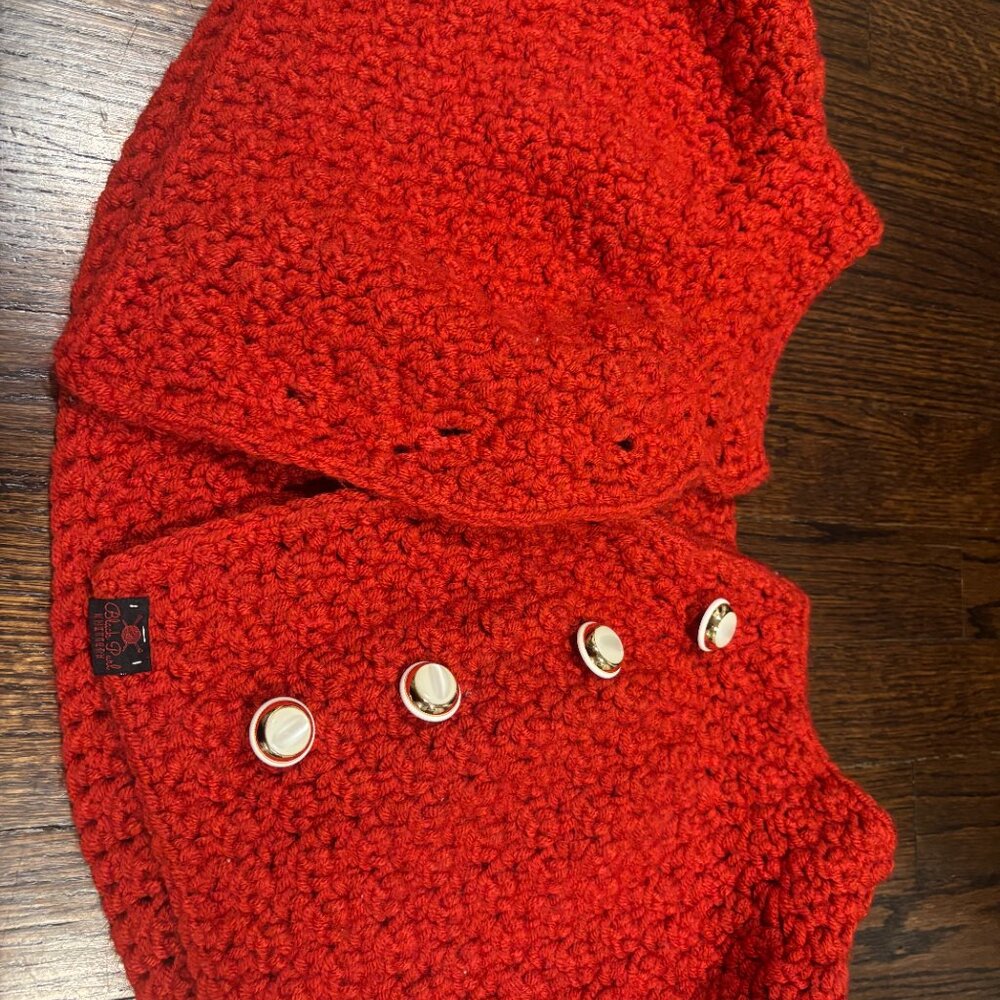 Red crocheted shrug - Picture 6 of 7